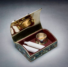 Load image into Gallery viewer, Shabbat in a Box