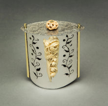 Load image into Gallery viewer, Floribunda Spicebox